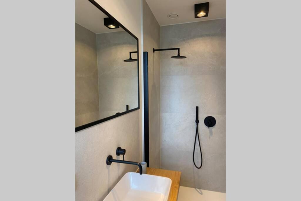 Schitterend Nieuwbouw Appartement In Gent Dış mekan fotoğraf